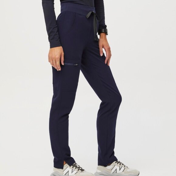 NWT FIGS High Waisted Yola Skinny Scrub Pants - XSP - Navy - Picture 1 of 14